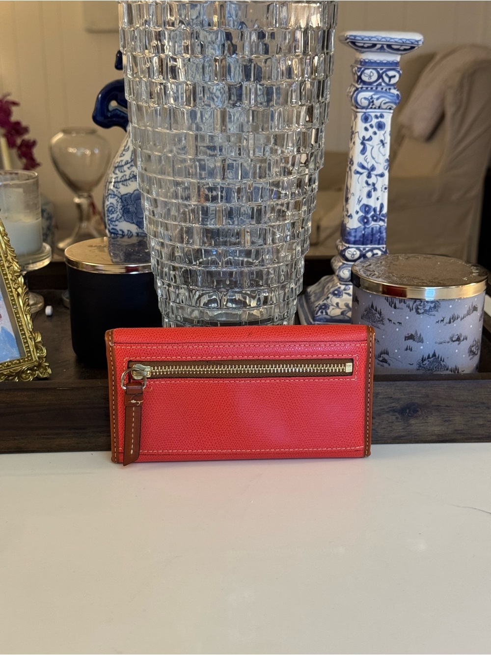🧡🤎 NWOT DOONEY & BOURKE ORANGE AND TAN LEATHER WALLET! - Picture 3 of 7